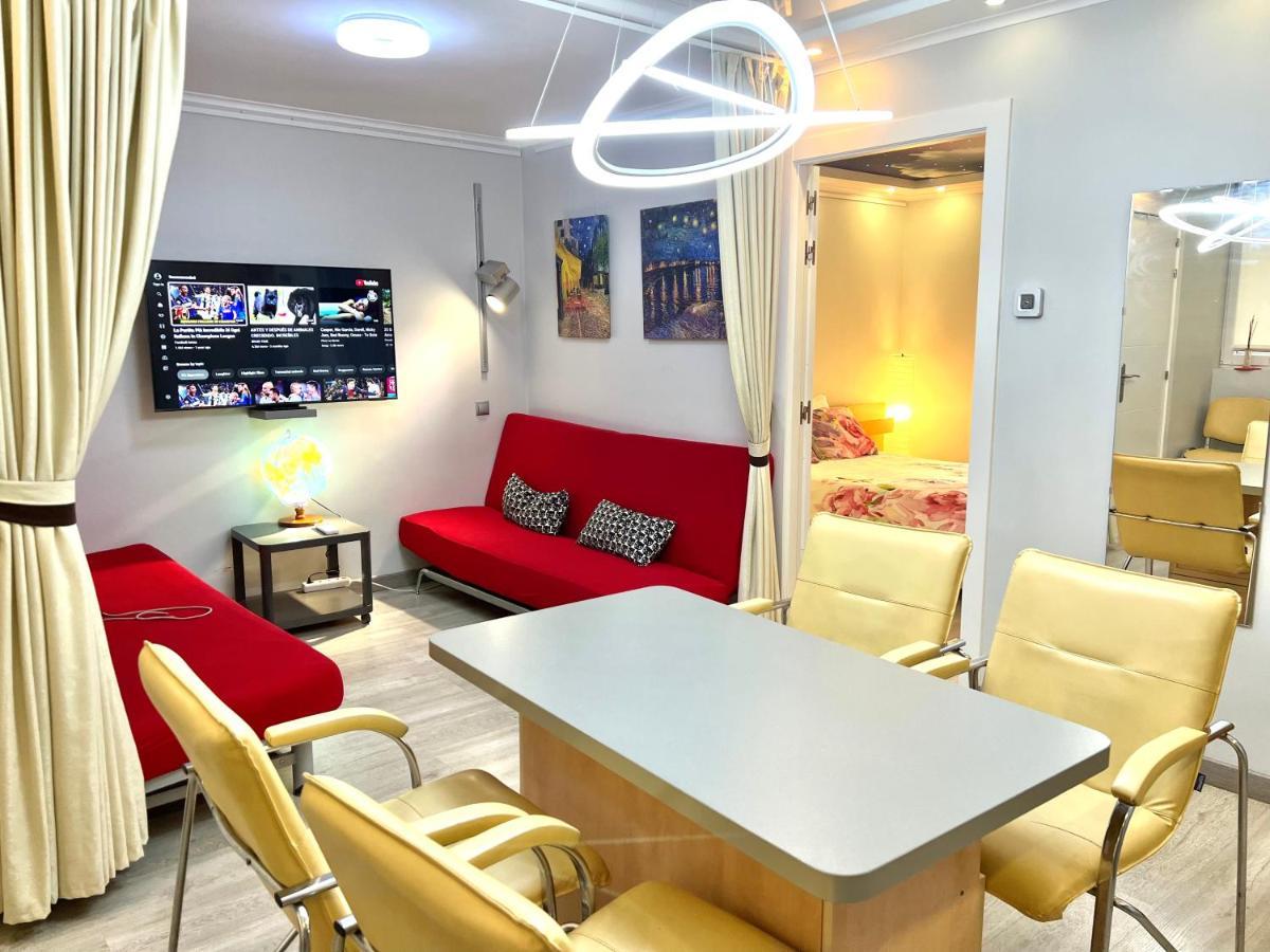 Camp Nou, Europa Fira - Modern Two-Bedroom Apartment With Heating L'Hospitalet de Llobregat Exterior photo